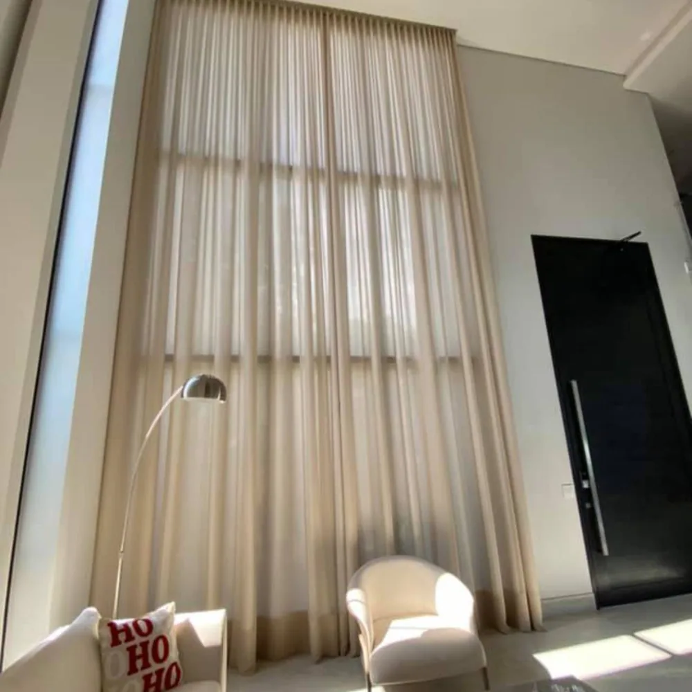 Limpeza de cortinas blackout e forradas em Balneário Camboriú